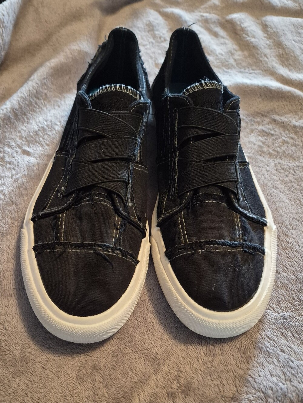 8.5 Blowfish "Marley" Sneakers